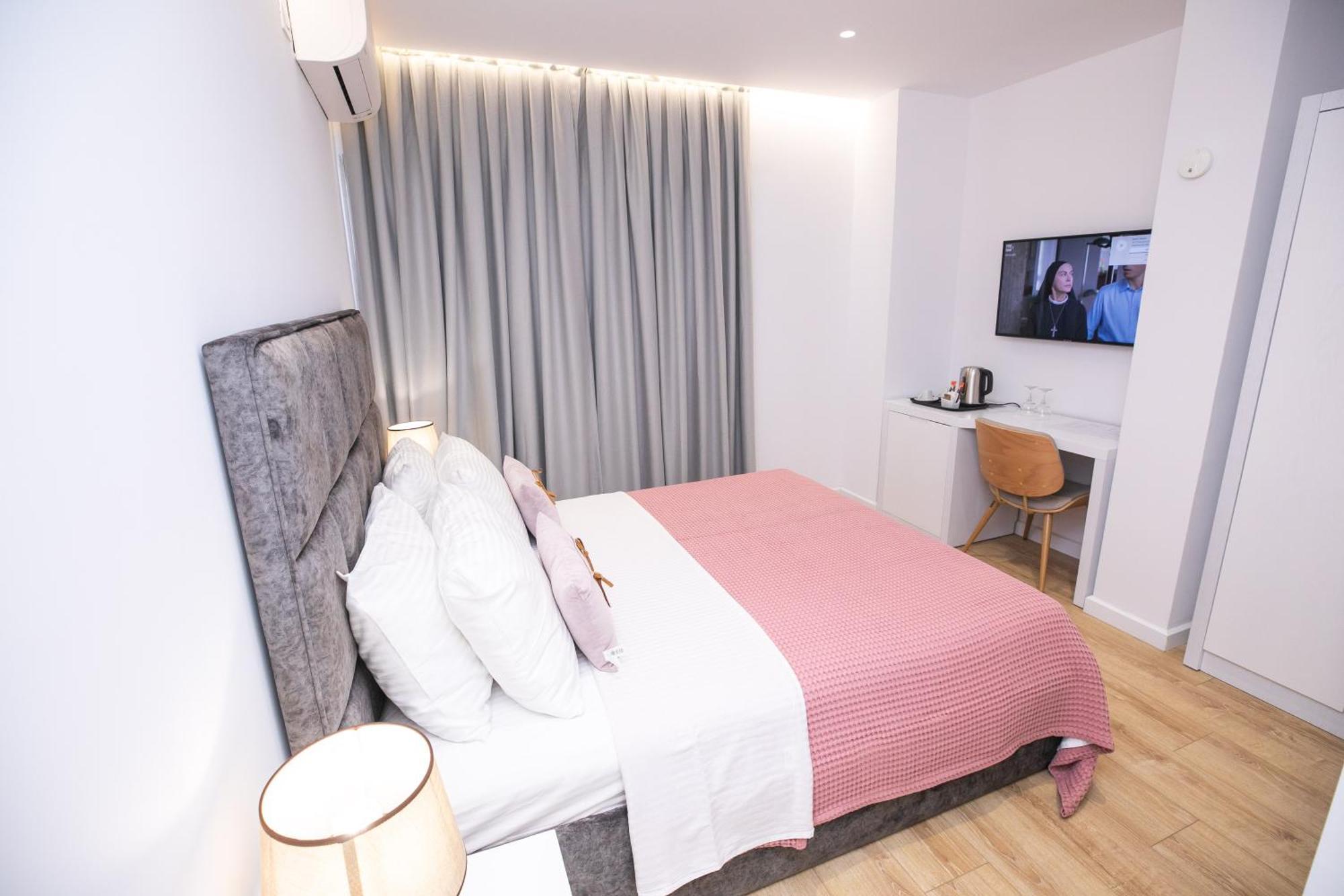 Hotel Elior Tirana Zewnętrze zdjęcie