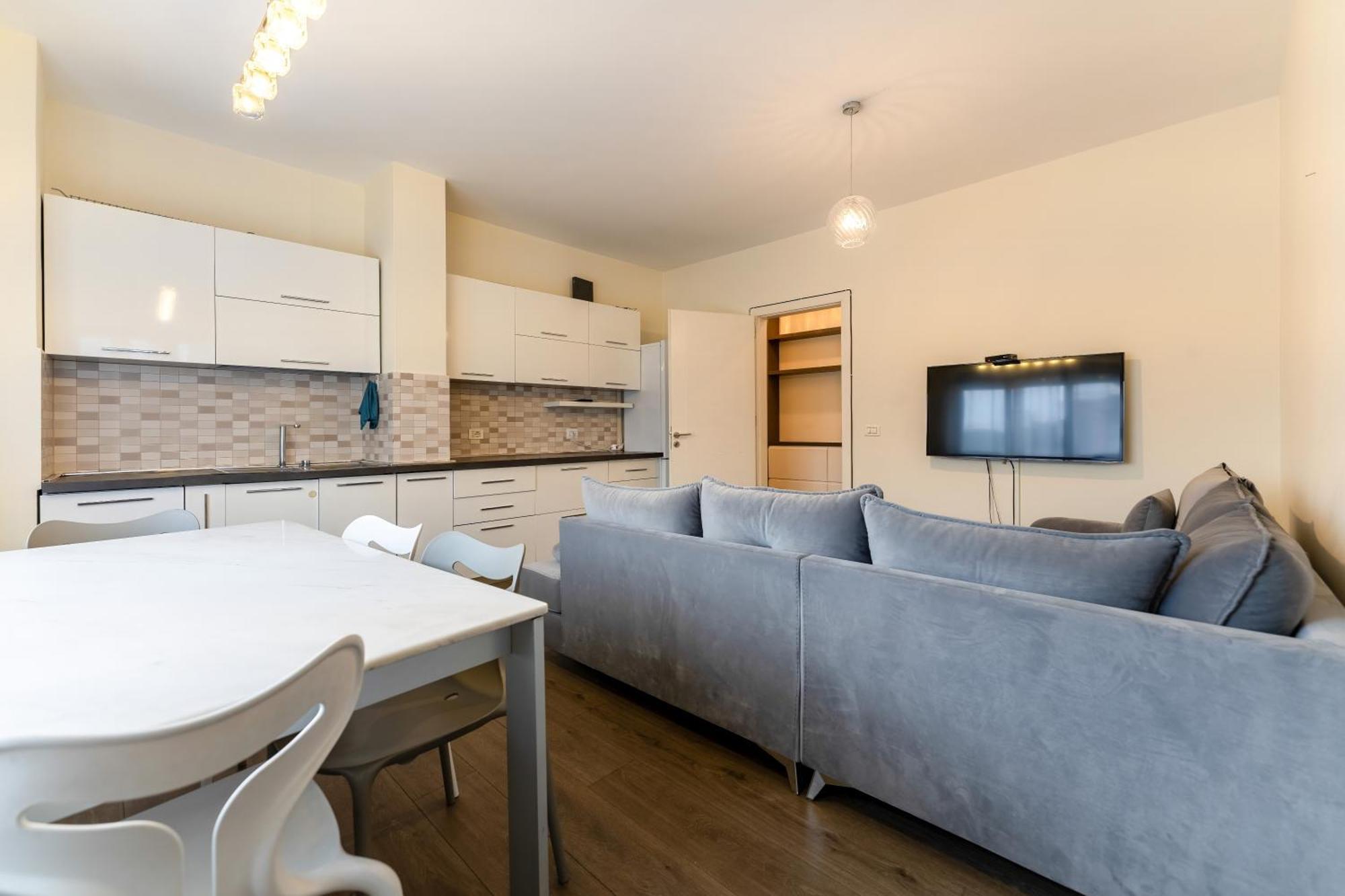 Hotel Elior Tirana Zewnętrze zdjęcie