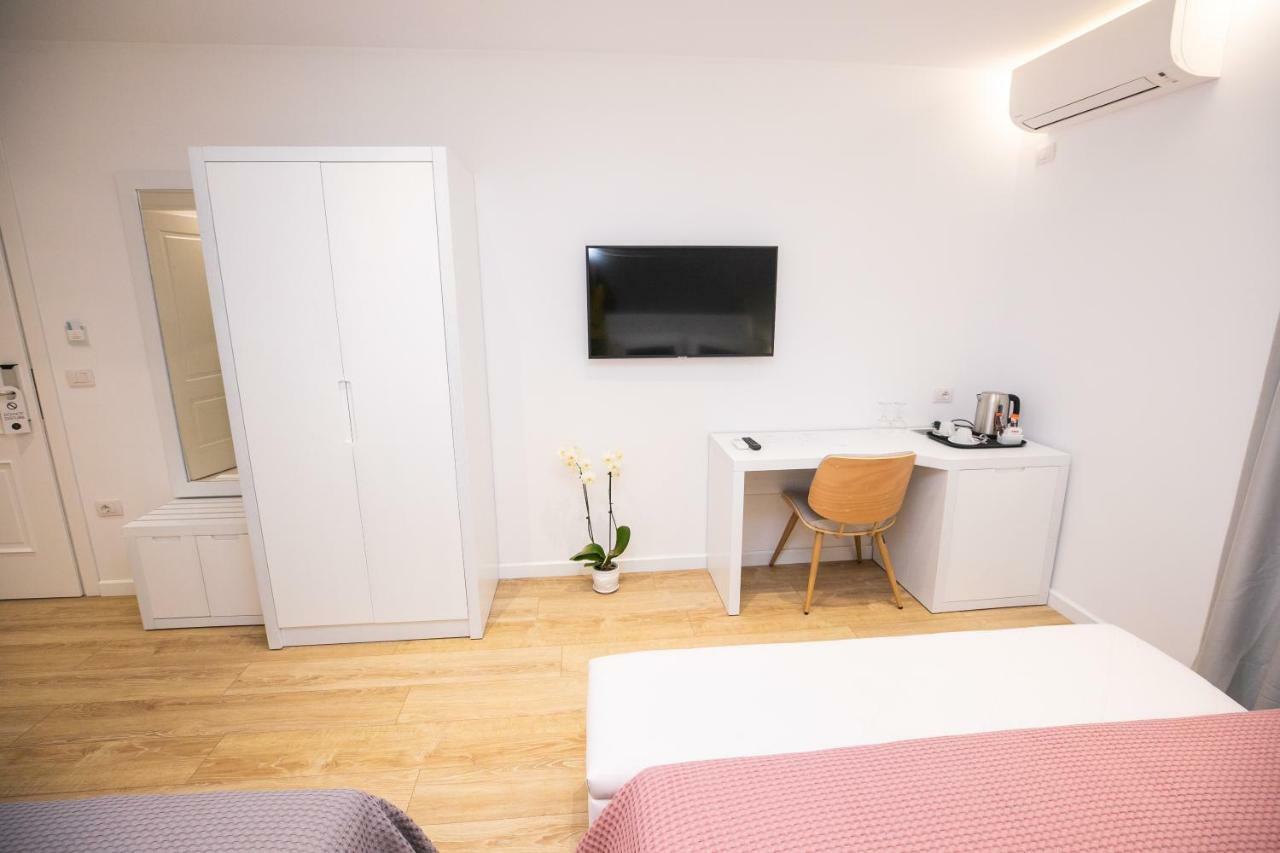 Hotel Elior Tirana Zewnętrze zdjęcie